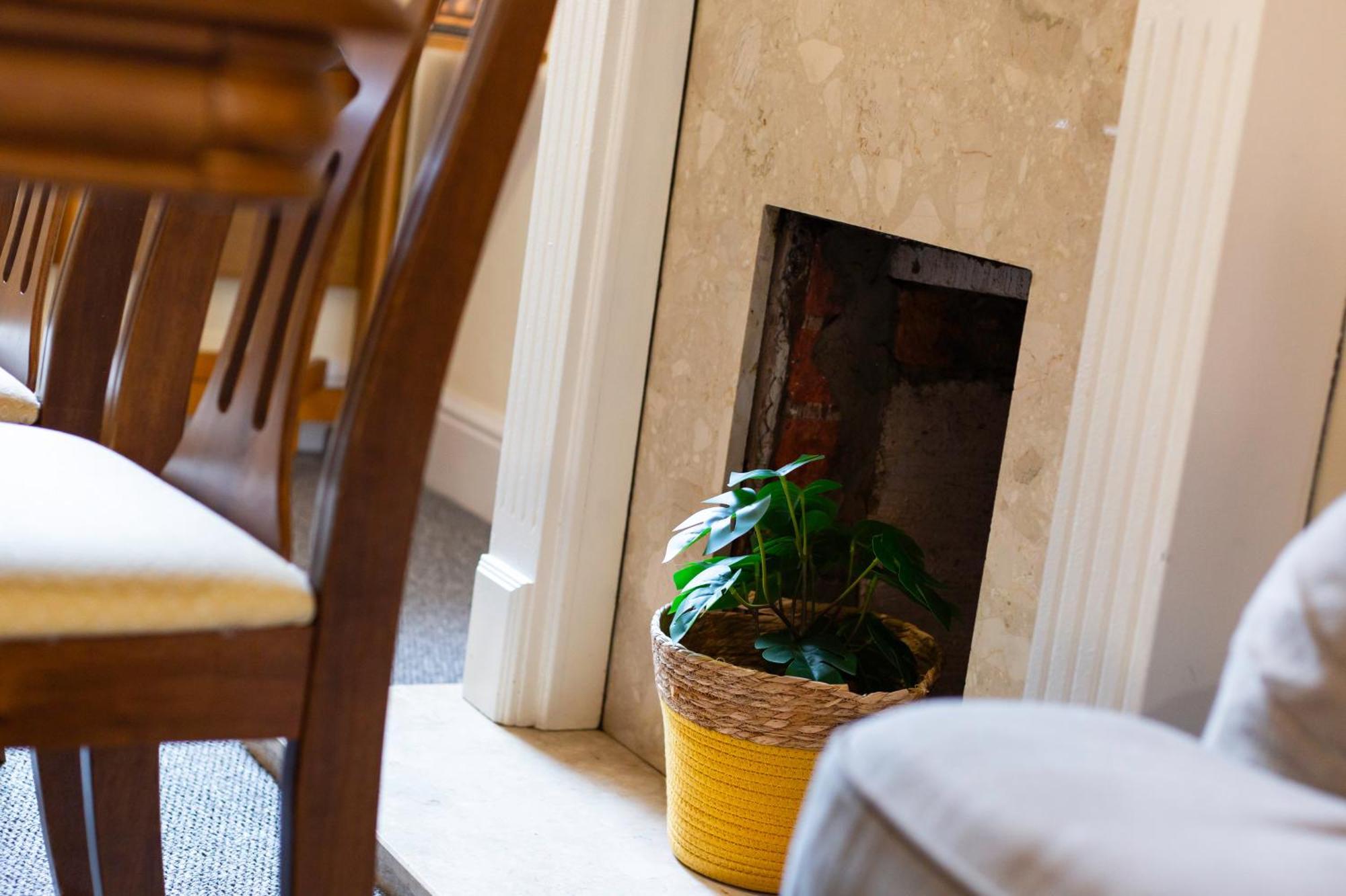 Newly Launched 3 Bedroom House With Free Parking Litherland Esterno foto